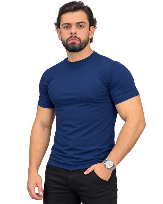 Camiseta Essential Azul Marinho